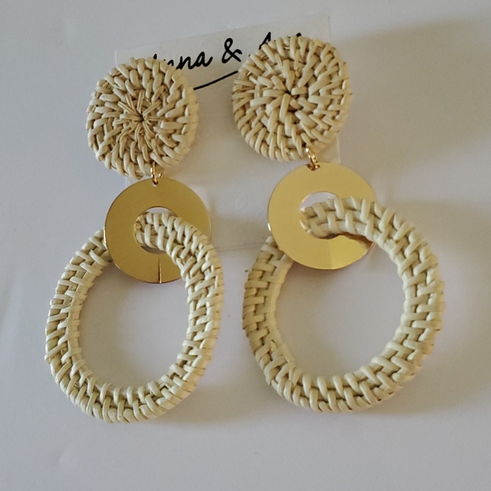 🆕️ Anna & Ava Circle Earrings